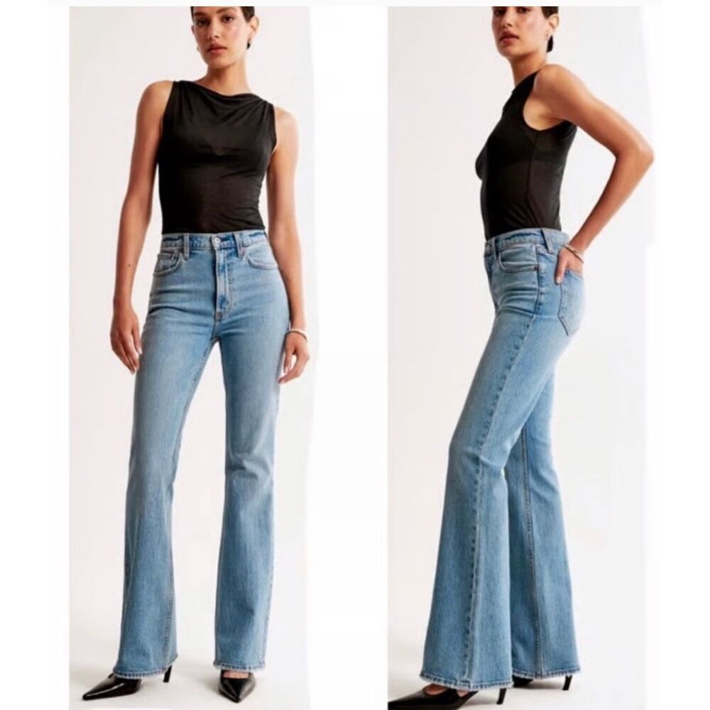 Abercrombie & Fitch Vintage Flare Jeans 24R